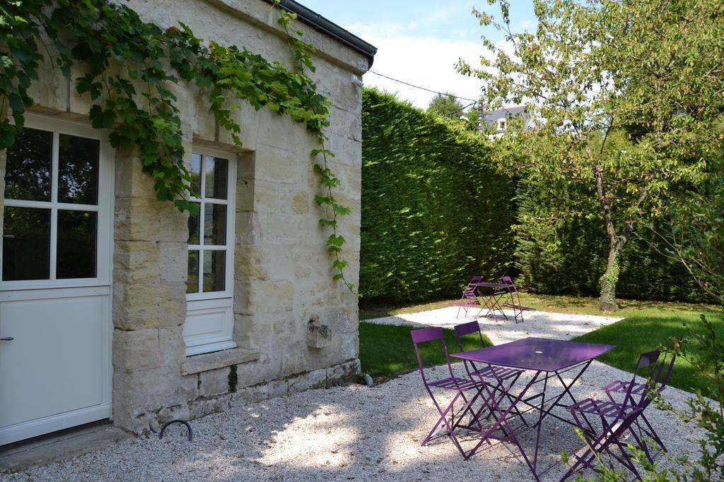 Vila Le Pavillon De La Lanterne Rochecorbon Exteriér fotografie